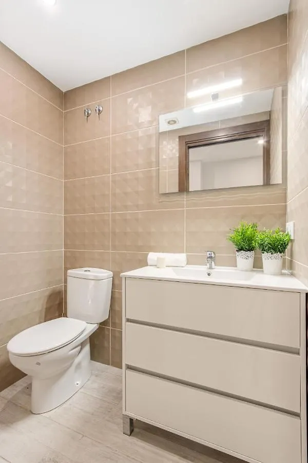 Central Apartment 2A 50M Beach Roses