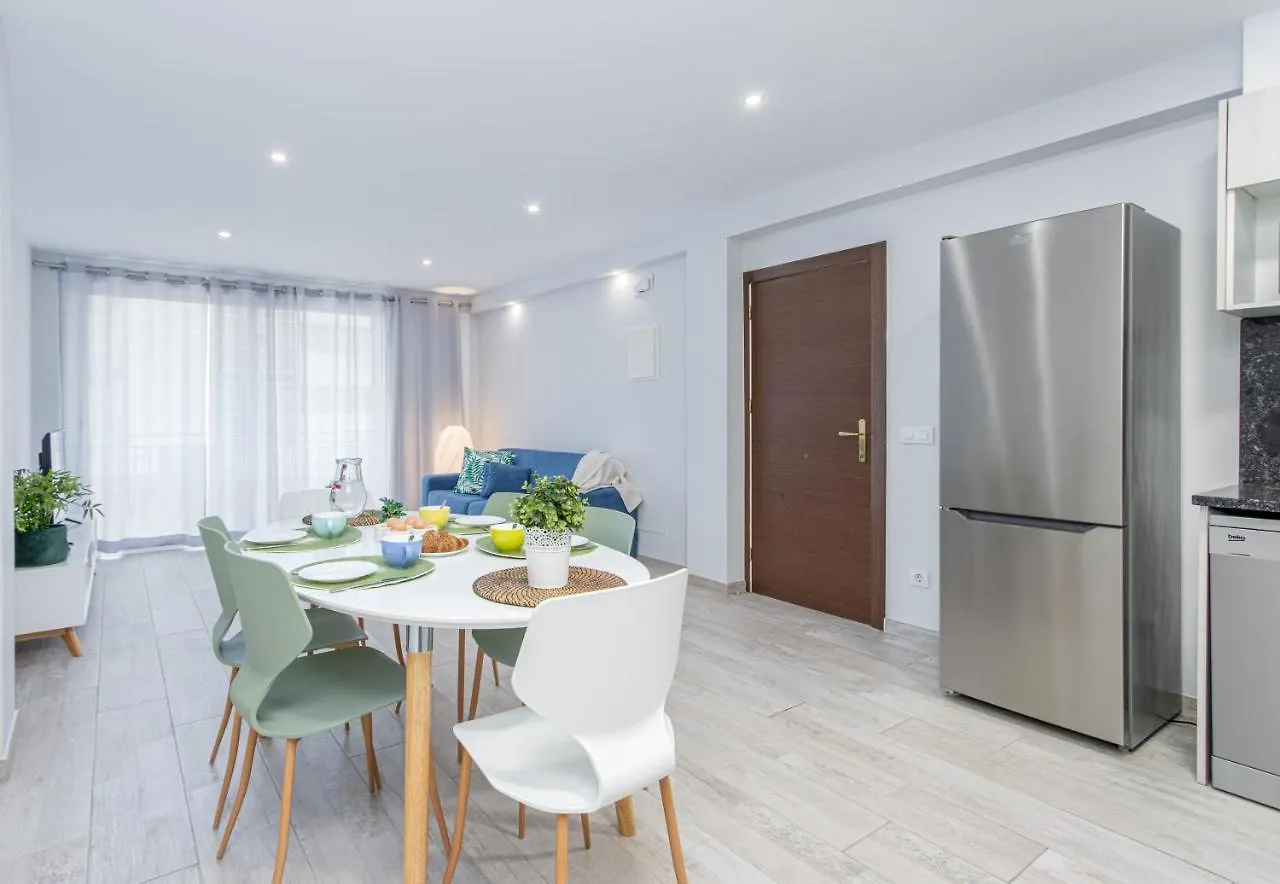 Central Apartment 2A 50M Beach Roses 0*,