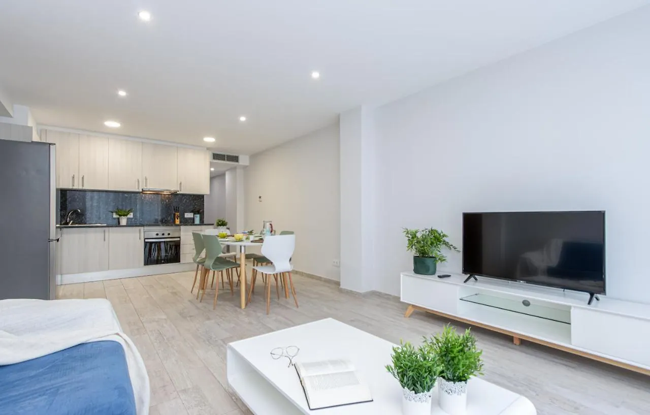 Central Apartment 2A 50M Beach Roses
